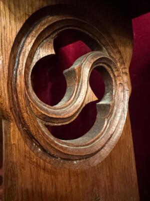 Stools style Gothic - Style en Oak wood, Belgium  19 th century