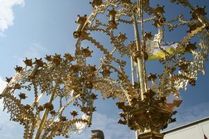 Stunning Pair Of Matching Full Bronze Candelabra style Gothic - Style en Bronze / Gilt, France 19th century ( anno 1870 )