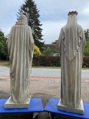 St. Mary & Joseph Statue Signed: J.P. Maas & Zn Haarlem style Jugendstil en Hand - Carved Sandstone , Haarlem Netherlands 20 th century ( Anno 1925 )
