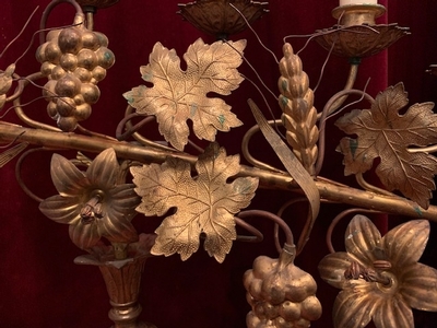 Lilies Candle Holders Measures Without Candles en Brass / Bronze / Gilt, France 19th century