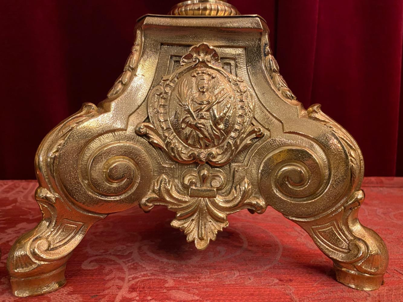 Pair  Neo Classicistic Reliquaries - Relics Ex Ossibus St. Ubertus M. St. Auxentius M.