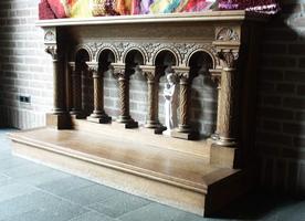 Communion Rails style Roman en Oak wood, Dutch 19th century