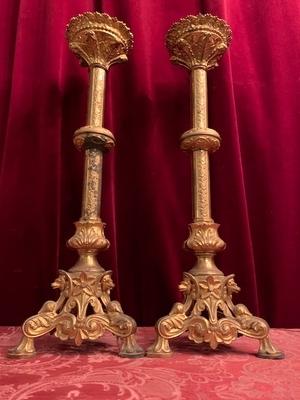 Candle Sticks Measures Without Pin style Romanesque en Bronze / Gilt, France 19th century ( anno 1890 )