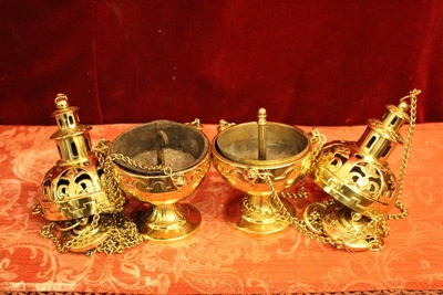 Censers style Romanesque en Brass / Polished / New Varnished, France 19th century ( anno 1875 )