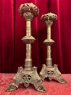 Candle Holders Measures Without Pin style Romanesque - Style en Bronze, Belgium  19 th century ( Anno 1875 )