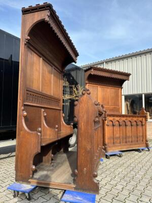 Choir Seats  style Romanesque - Style en Oak wood, Belgium  19 th century ( Anno 1890 )