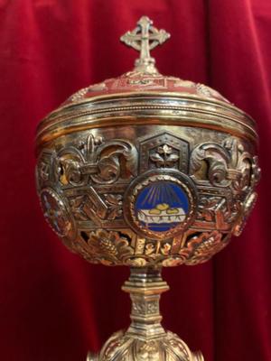 Matching Chalice & Ciborium style Romanesque - Style en Full - Silver Enamel, Paris France 19 th century