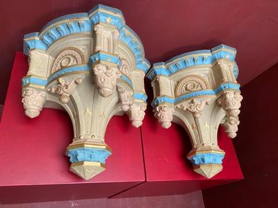 Matching Hanging Pedestals style Romanesque - Style en Terra-Cotta polychrome, France 19th century ( anno 1875 )