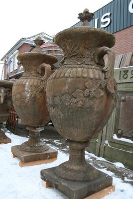 Vases en Composite, 20th century
