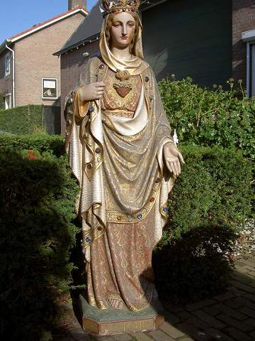 RELIGIOUS STATUE