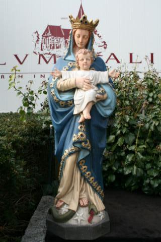 religious statue