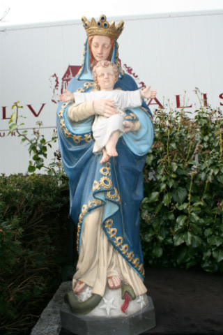 religious statue