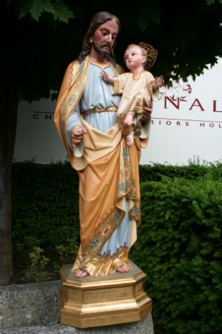 religious statue