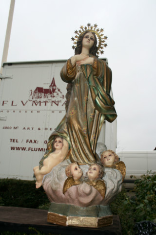 religious statue