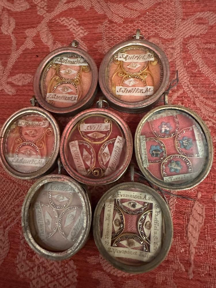 Series Of 7 Multi - Reliquaries Ex Ossibus Relics Of 20 Important Saints