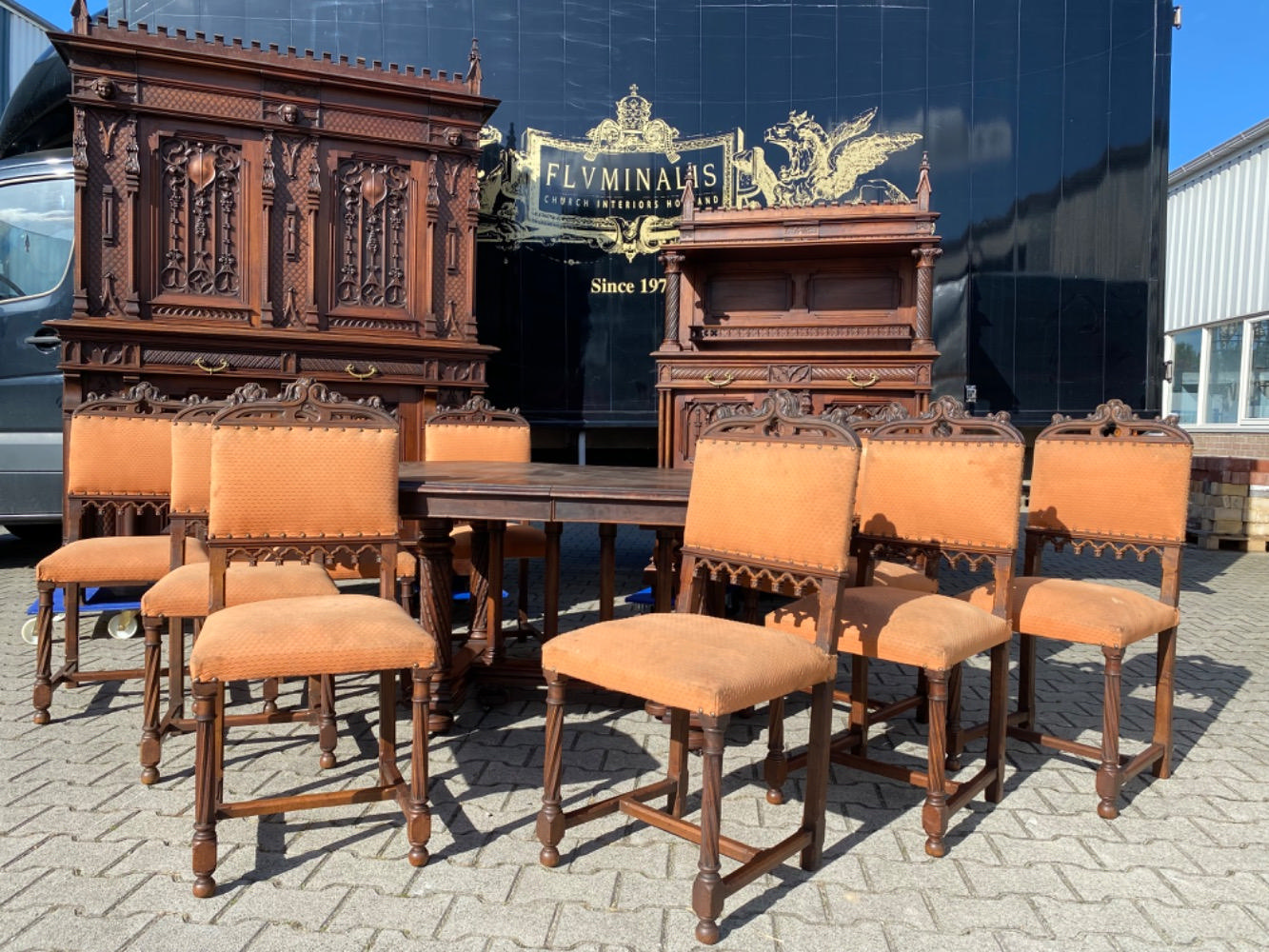 Set 13 Pieces Gothic - style Complete Dining Set