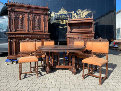 Complete Dining Set style Gothic - style en Walnut wood , France 19 th century