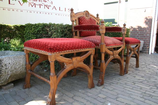 Set Classical Priest – Choir – Seats