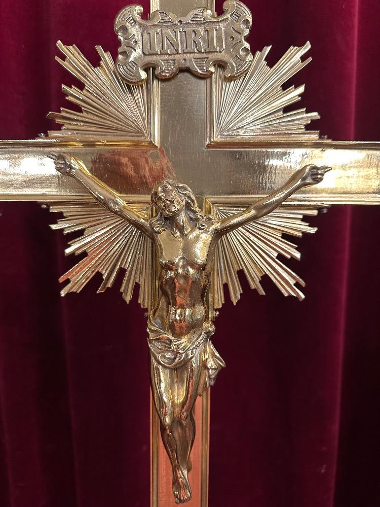 Set Gothic - Style Candle Holders With Cross