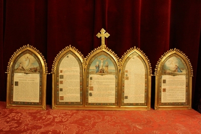 Canon Boards Measurements : 1 X 56 X 45 Cm. 2 X 24 X 35 Cm. style Gothic - style en Brass / Bronze / Glass / New Polished and Varnished., Belgium 19th century