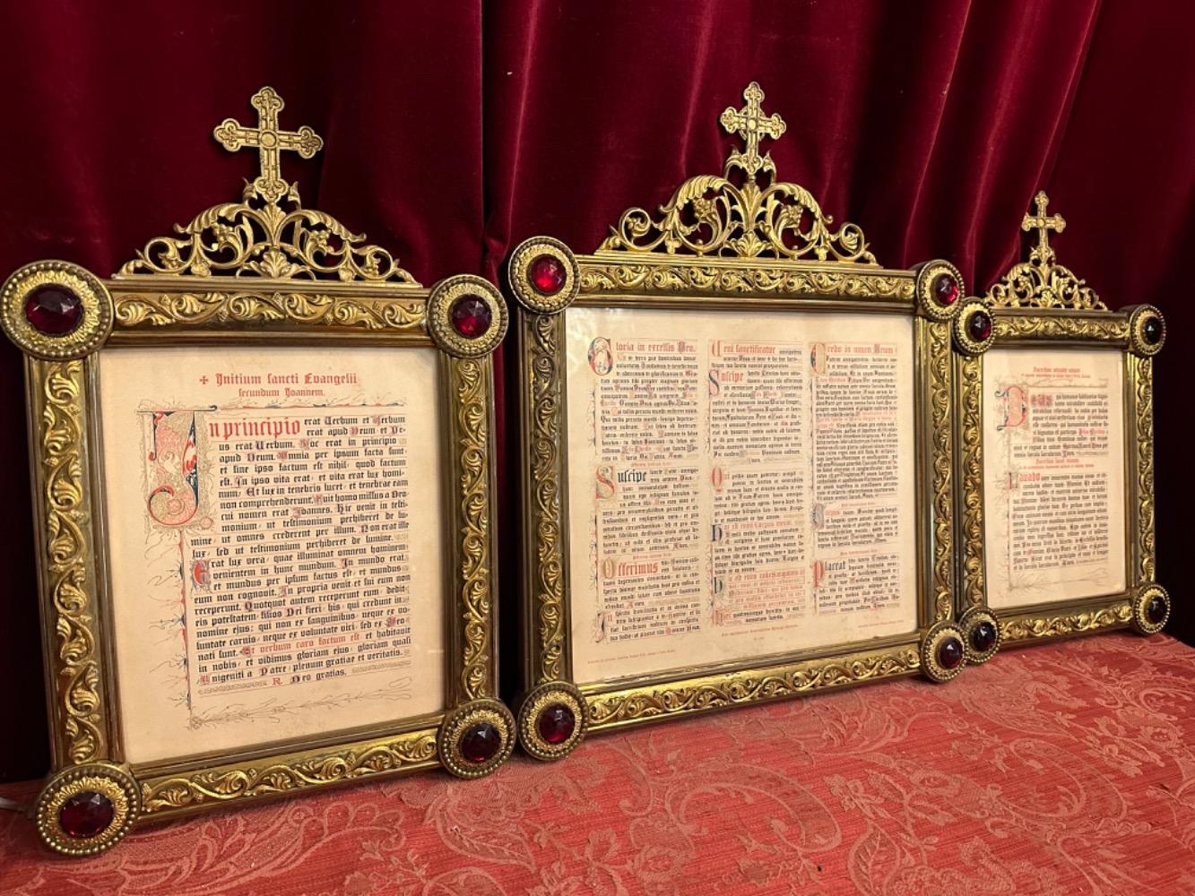 Set Romanesque - Style Canon Boards Measurements : 1 X 43 W X 52 H Cm. 2 X 30 W  X 47 H Cm.