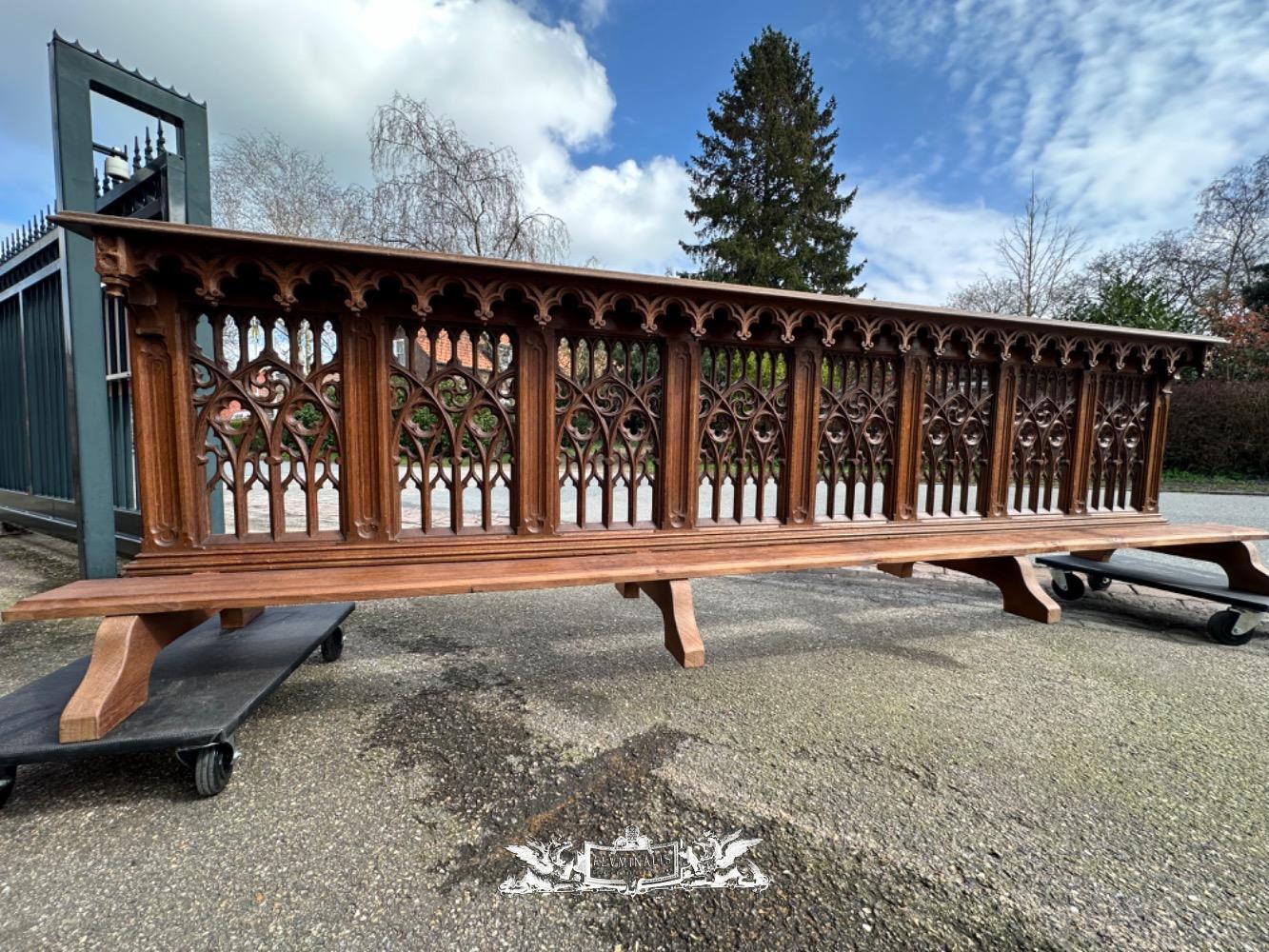 1 Gothic - Style Communion Rail - New Arrivals 2023 - Fluminalis