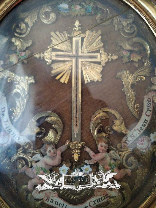 1 Reliquary Relic True Cross Reliquaries & Relics II Fluminalis